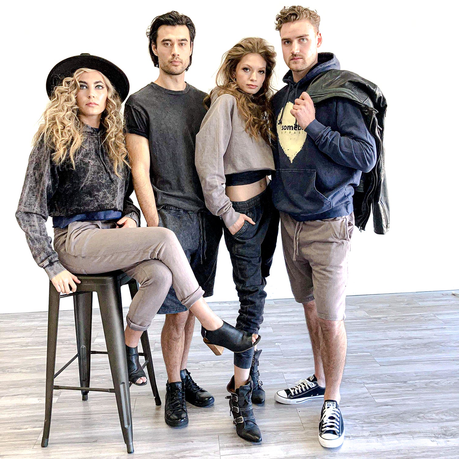 Somebody Apparel is a Canadian company that believes it is important to feel good in whatever you wear at all times. Each person has value. Because everybody is a SOMEBODY!